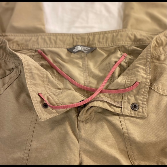 The North Face hiking pants - Picture 9 of 9